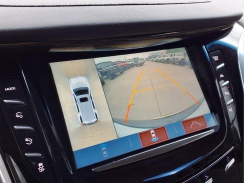 Used 2019 Cadillac Escalade ESV Premium Luxury image 19