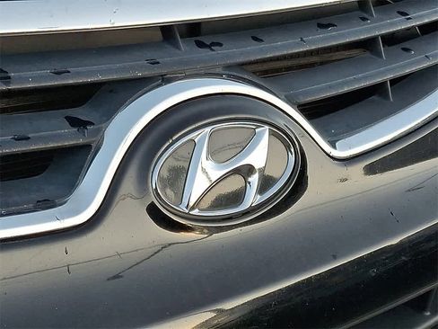 Used 2012 Hyundai Veracruz Limited image 29