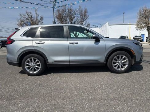 Used 2023 Honda CR-V EX-L image 4