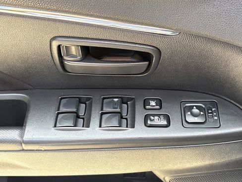 Used 2014 Mitsubishi Outlander Sport ES image 16