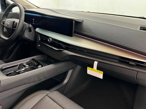 New 2026 Nissan Murano Platinum w/ Cargo Package AWD/4WD image 24