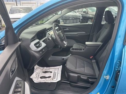New 2027 Chevrolet Bolt LT FWD image 16