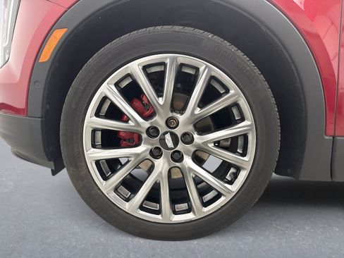 Used 2021 Cadillac XT4 Sport AWD/4WD image 27