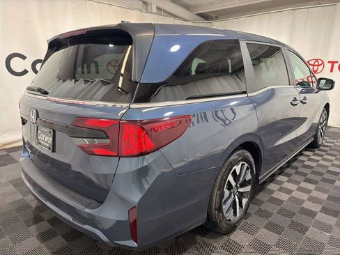 Used 2025 Honda Odyssey EX-L image 7