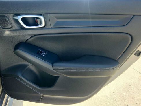 Used 2024 Honda Civic EX-L image 27