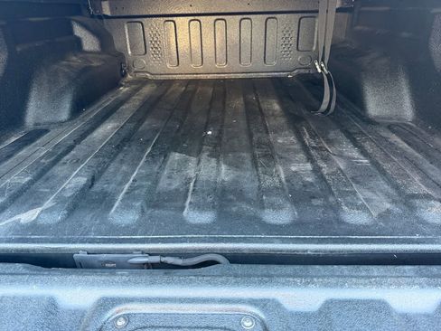 Used 2020 Jeep Gladiator Sport w/ Quick Order Package 24S image 17