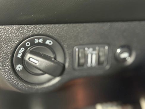 Used 2021 Dodge Challenger SRT Super Stock RWD image 17