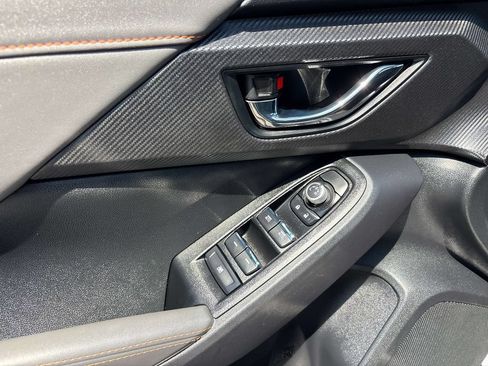 Certified 2024 Subaru Crosstrek 2.5i Limited AWD/4WD image 18