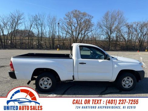 Used 2014 Toyota Tacoma 2WD Regular Cab image 6