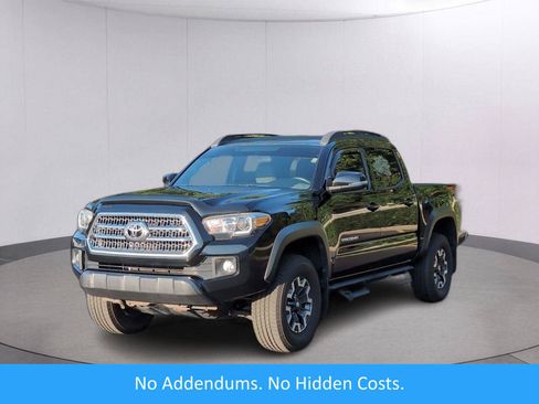 Used 2017 Toyota Tacoma TRD Off-Road w/ Tow Package (A/T) AWD/4WD image 1