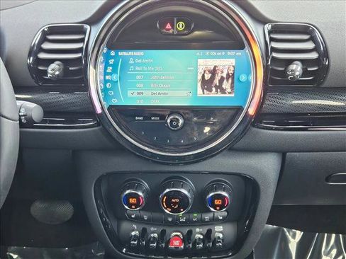 Used 2022 MINI Cooper Clubman S w/ Premium Package FWD image 13