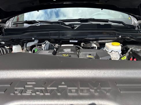 Used 2024 RAM 2500 Laramie w/ Night Edition AWD/4WD image 43