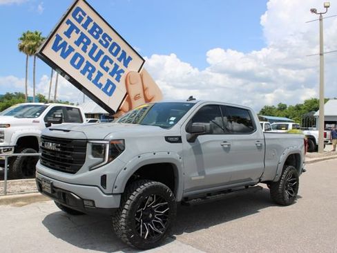 Used 2024 GMC Sierra 1500 Elevation AWD/4WD image 1