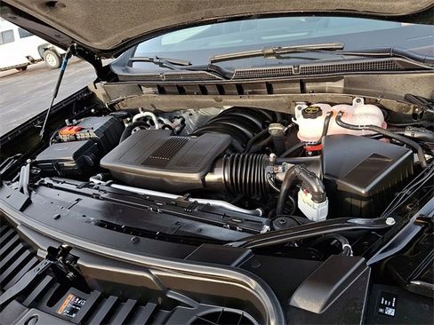 Certified 2024 GMC Yukon AT4 w/ Technology Package image 30