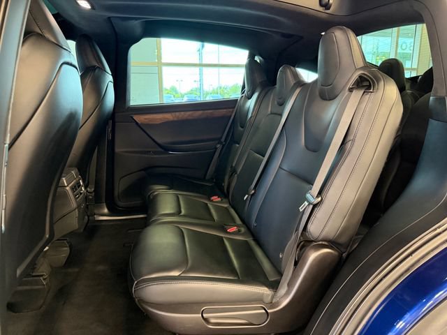 Used 2020 Tesla Model X Long Range AWD/4WD image 21