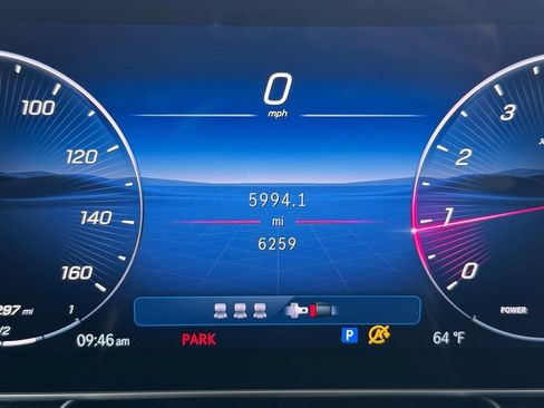 Certified 2025 Mercedes-Benz GLC 300 image 27