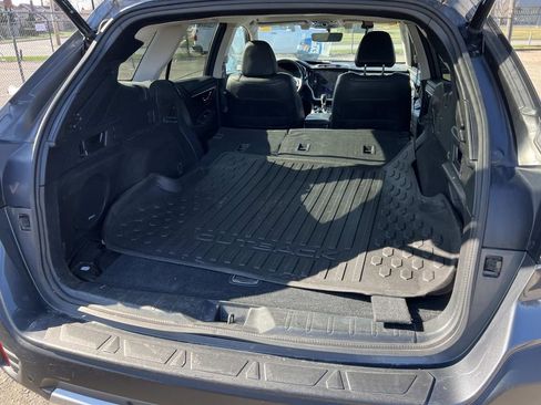 Used 2021 Subaru Outback Limited XT image 9