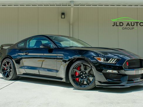 Used 2019 Ford Mustang Shelby GT350R w/ GT350R Equipment Group 920A RWD image 1