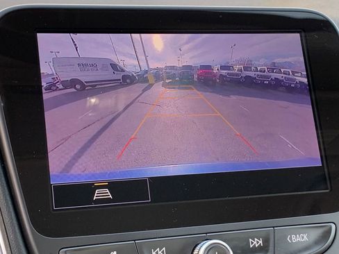 Used 2024 Chevrolet Malibu LT image 17