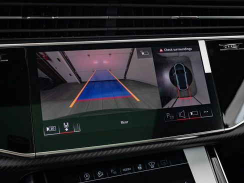 New 2026 Audi RS Q8 performance image 37