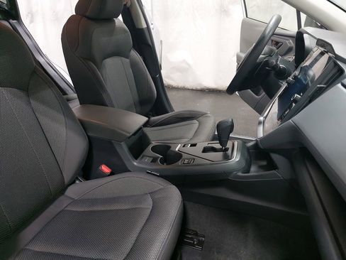 Used 2024 Subaru Crosstrek 2.0i Premium image 10