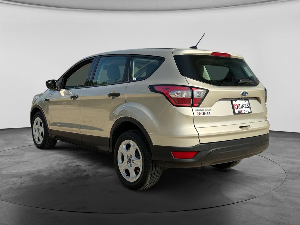 Used 2018 Ford Escape S FWD image 7