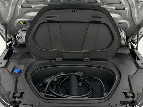 Used 2023 Volvo C40 P8 Recharge Plus image 39