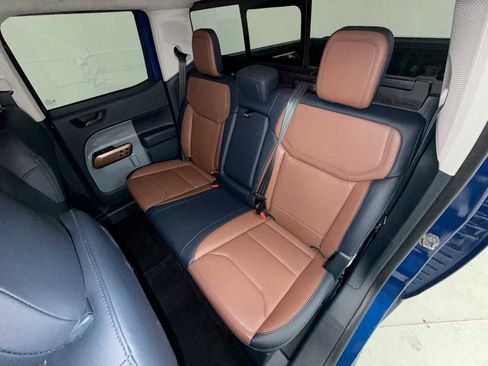 Used 2024 Ford Maverick Lariat FWD image 24