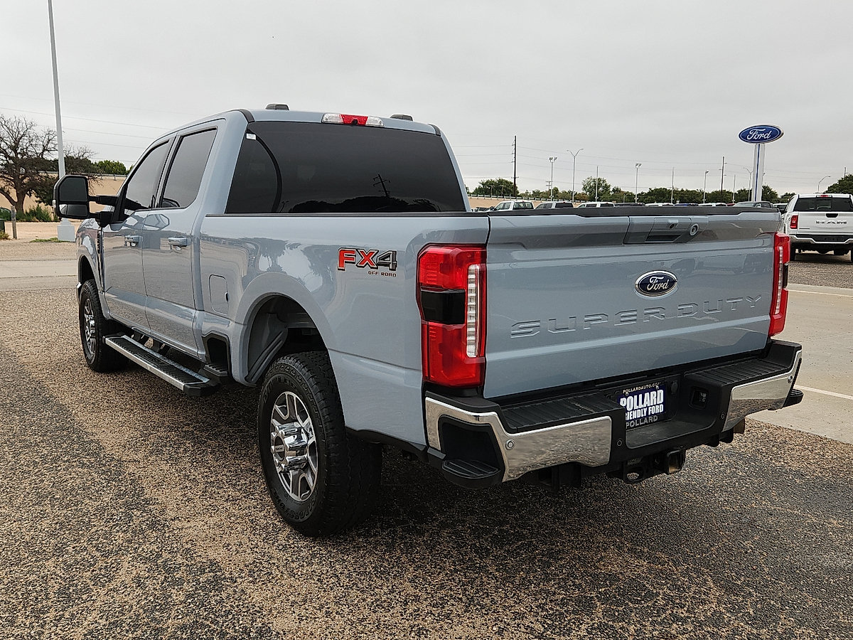 Used 2025 Ford F250 Lariat w/ FX4 Off-Road Package AWD/4WD image 3