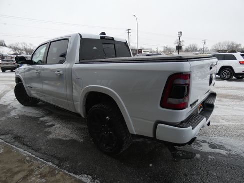 Used 2021 RAM 1500 Laramie image 11