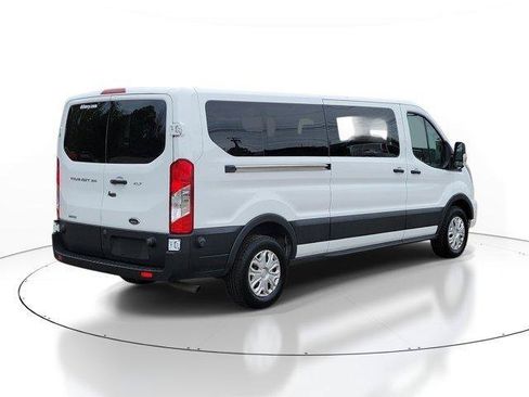 Used 2024 Ford Transit 350 XLT RWD image 4
