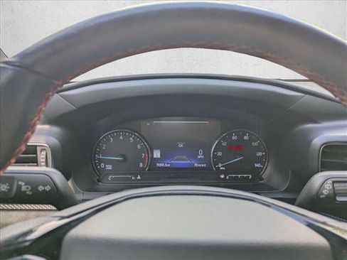 Used 2022 Ford Explorer ST-Line w/ Class IV Trailer Tow Package image 7