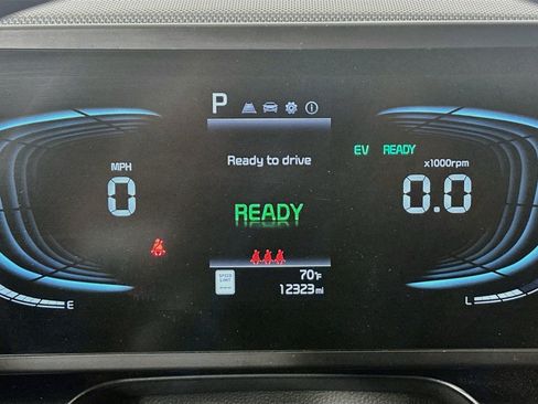 Used 2026 Kia Niro LX FWD image 19