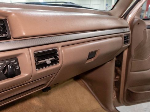 Used 1997 Ford F250 2WD SuperCab Heavy Duty image 15