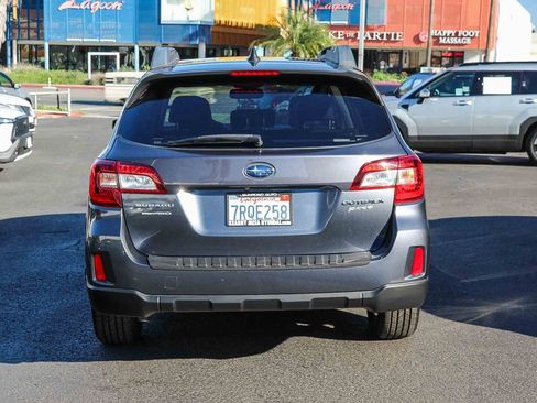 Used 2016 Subaru Outback 2.5i Limited w/ Popular Package #4 image 9