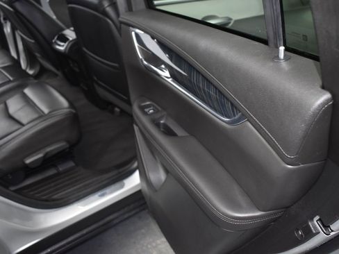 Used 2020 Cadillac XT6 Premium Luxury image 15