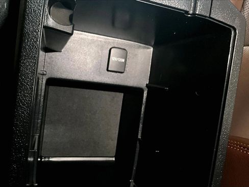 Used 2024 Toyota 4Runner Limited image 33