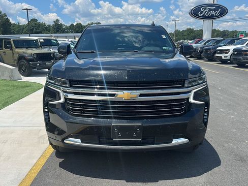 Used 2024 Chevrolet Tahoe LT AWD/4WD image 2
