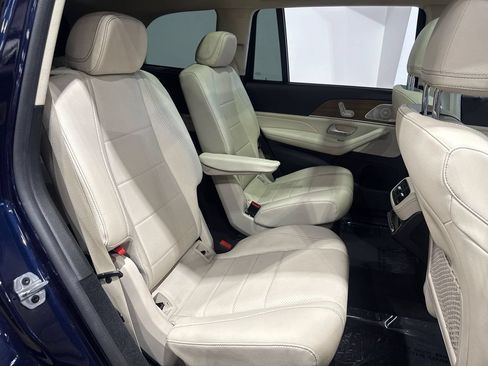 Used 2021 Mercedes-Benz GLS 450 4MATIC image 85