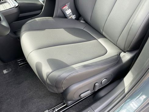 New 2025 Hyundai Ioniq 5 XRT image 20