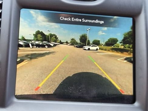 Used 2022 Chrysler 300 S RWD image 27