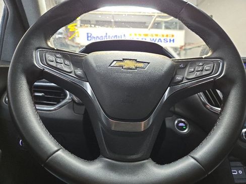 Used 2024 Chevrolet Equinox LT AWD/4WD image 15