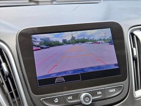Used 2024 Chevrolet Malibu LS FWD image 12