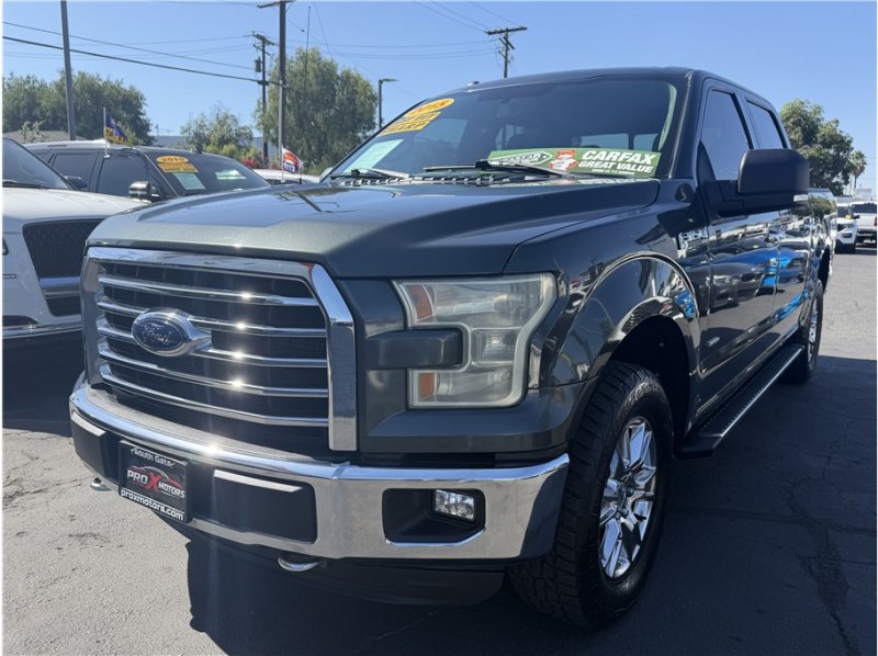 Used 2015 Ford F150 XLT w/ Equipment Group 302A Luxury AWD/4WD image 9