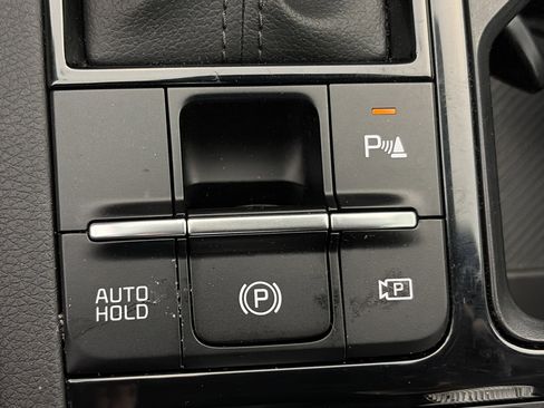Used 2025 Kia K5 GT-Line AWD/4WD image 28