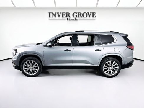 Used 2024 GMC Acadia Denali w/ Super Cruise Package FWD image 8