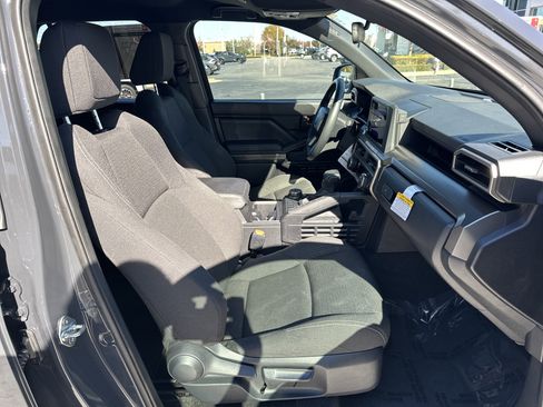 Certified 2025 Toyota 4Runner SR5 image 32