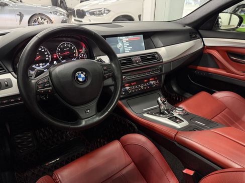 Used 2013 BMW M5 RWD image 15