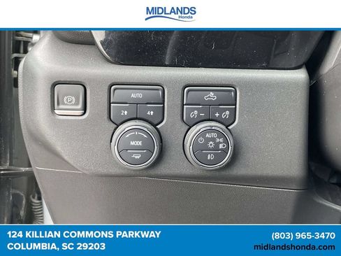 Used 2023 Chevrolet Silverado 1500 RST AWD/4WD image 19