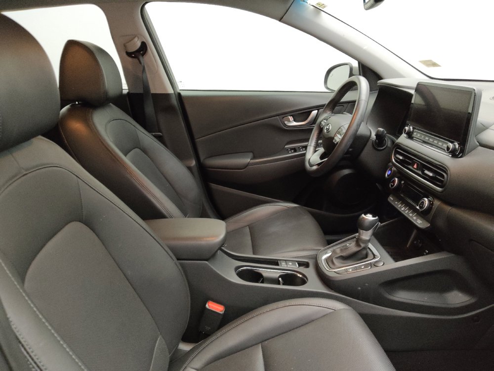 Used 2023 Hyundai Kona Limited FWD image 21